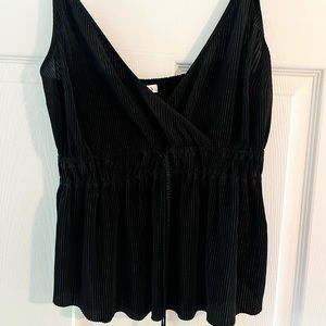 Abercrombie black top